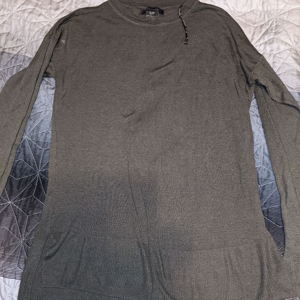 Beautiful dark green light sweater tunic top EUC